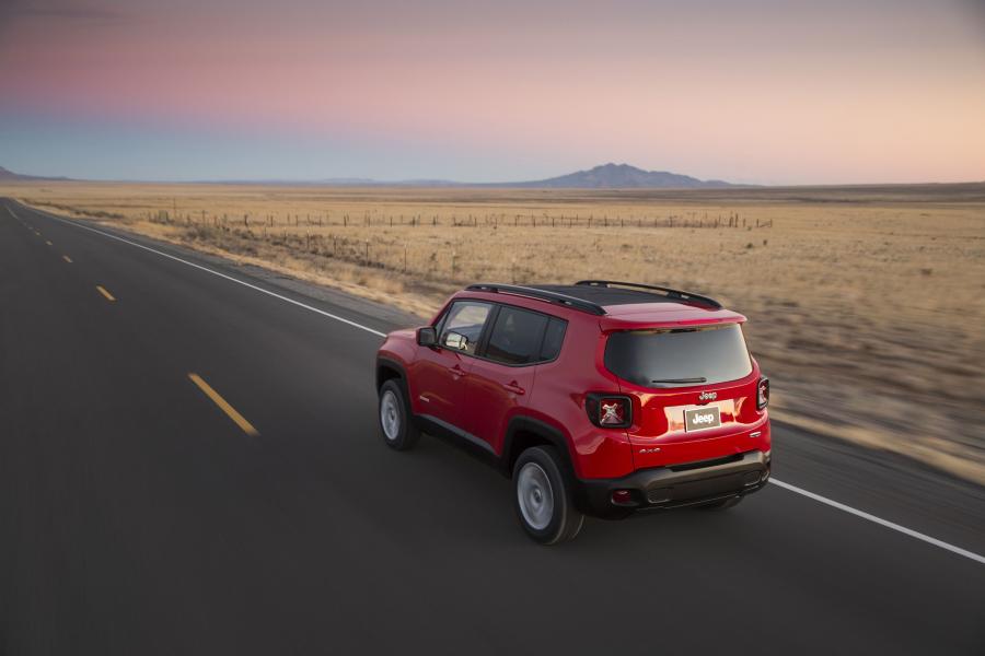  Jeep Renegade 2014 года  (фото 22 из 51)